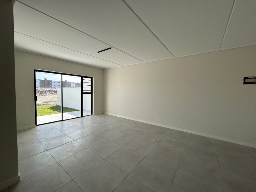 3 Bedroom Property for Sale in Sandown Western Cape